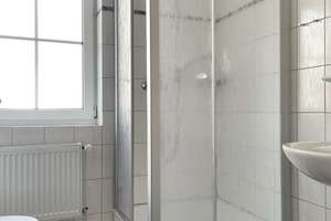 Hooksiel: Gepflegtes Ferienhaus nah am Deich! Komplett ausgestattet, sofort verfügbar! – Die vollständige Adresse der Immobilie erhältst du vom Anbieter., 26434 Wangerland – Vorschaubild 13
