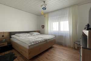 Zweifamilienhaus mit Einliegerwohnung im Keller – Ostalbkreis – Vorschaubild 7
