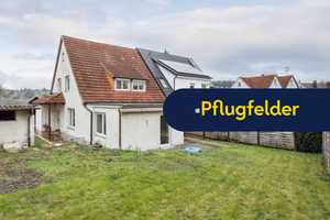 ***RESERVIERT*** - Großes Grundstück, modernisierte Innenräume und Doppelgarage - Ihr Familienglück – Ludwigsburg (Kreis) – Vorschaubild 1