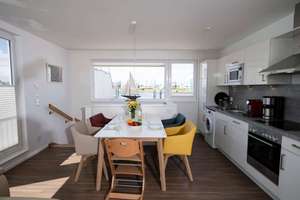 Exklusives schwimmendes Ferienhaus auf der Ostsee mit eigenem Steg – Schleidamm 13b, 24376 Kappeln – Vorschaubild 9