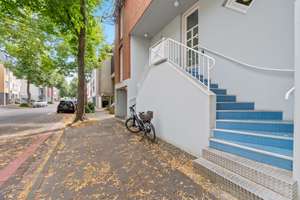 Exklusive 3 Zi. Maisonette in einer der begehrtesten Lagen von Bonn-Beuel - bezugsfrei! – Die vollständige Adresse der Immobilie erhältst du vom Anbieter., 53225 Schwarzrheindorf/Vilich-Rheindorf, Bonn – Vorschaubild 2
