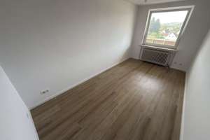 3. Zimmer Wohnung im dritten OG mit Blick auf dem Benther Berg – Lenther Straße 33a, 30455 Badenstedt, Hannover – Vorschaubild 14