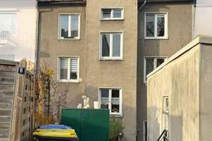 Mehrfamilienhaus mit Ladenlokal, Garage & Garten in bester Rellinghauser Lage