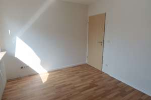 Alltagstaugliche 3-Zimmer-Wohnung mit Balkon über Wiesbaden-Breckenheim – Weidenstraße 17, 65207 Breckenheim, Wiesbaden – Vorschaubild 11