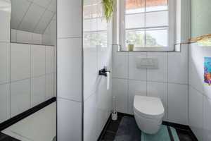 Wiefelstede: Stilvolles Ein-/Zweifamilienhaus unterm Reetdach mit parkähnlichem Anwesen, Obj. 6996 – Wiefelstede, Ammerland (Kreis), 26215 Ammerland (Kreis) – Vorschaubild 27