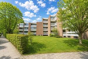 Der Preis ist heiß ... und die Wohnung zwischen AEZ und Alsterlauf hat  jede Menge zu bieten! – Die vollständige Adresse der Immobilie erhältst du vom Anbieter., 22395 Poppenbüttel, Hamburg – Vorschaubild 16