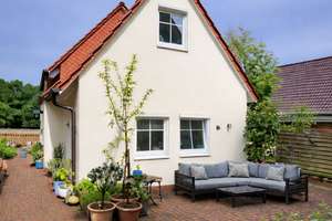 Attraktive 100 m² Immobilie mit Garage – ideal für entspanntes und komfortables Wohnen – Die vollständige Adresse der Immobilie erhältst du vom Anbieter., 30938 Burgwedel – Vorschaubild 1