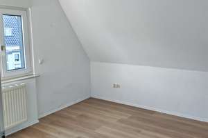 Schönes Einfamilienhaus mit Garage und Garten in ruhiger Lage – Die vollständige Adresse der Immobilie erhältst du vom Anbieter., 50374 Erftstadt – Vorschaubild 8