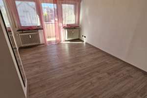Mietfreies Ein- / Mehrfamilienhaus in Offenbach Bieber zu verkaufen. ca. 250 m2 WF, 3-4 Wohnungen – 63073 Bieber, Offenbach am Main – Vorschaubild 10