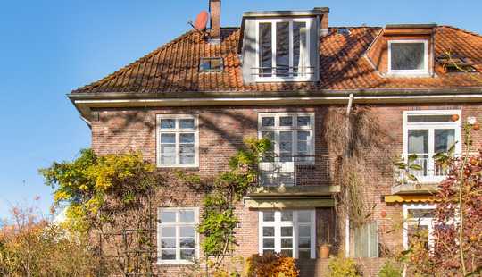 Bild von Stilvolle Rotklinker-Kaffeemühle - Nähe Alsterlauf