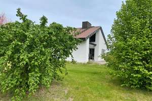 Zuhause mit viel Platz für die ganze Familie in Adelmannsfelden – Die vollständige Adresse der Immobilie erhältst du vom Anbieter., 73486 Adelmannsfelden – Vorschaubild 3