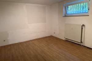 Beste Lage 4-Zimmer-Wohnung mit Balkon in der List – Die vollständige Adresse der Immobilie erhältst du vom Anbieter., 30177 List, Hannover – Vorschaubild 17