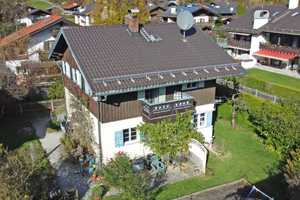 Teilmodernisiertes Einfamilienhaus mit Potential – Garmisch-Partenkirchen (Kreis) – Vorschaubild 1