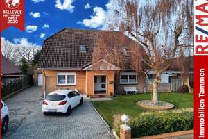 * Zweifamilienhaus mit zwei Wohneinheiten & großem Grundstück *