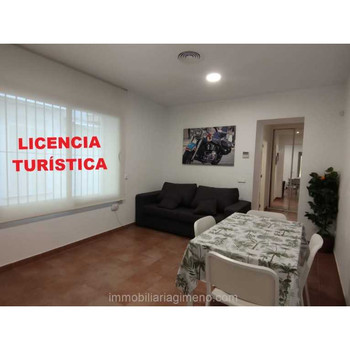 ZENTRAL GELEGENE WOHNUNG MIT TOURISTISCHER LIZENZ