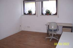 2 WG Zimmer sind frei geworden 12 qm und 18qm 
