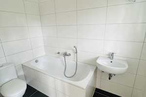 Renovierte Singlewohnung zum Entspannen! – Steinhausstraße 107/ 109, 58099 Hagen – Vorschaubild 4