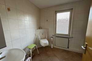 Solides Ein- bis Zweifamilienhaus mit Doppelgarage in Langelsheim – Schmiedekamp 13, 38685 Goslar (Kreis) – Vorschaubild 14