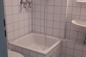 ++ NUR ! für STUDIERENDE++ : Uni nahes WG-Zimmer  2. OG, eigenes Bad – Im Brauereiviertel 11, 24118 Ravensberg, Kiel – Vorschaubild 7