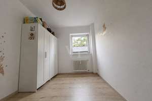 MODERNISIERTE 3-ZIMMERWOHNUNG MIT BALKON - FUßLÄUFIG ZUM NEUEN TEICH UND DEM ALLERPARK – Die vollständige Adresse der Immobilie erhältst du vom Anbieter., 38448 Teichbreite, Wolfsburg – Vorschaubild 8