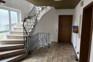 Charmantes Familienrefugium mit Potenzial und gut nutzbarer Grundstücksgröße – Puccinistraße 24, 86199 Bergheim, Augsburg – Vorschaubild 9