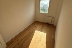 Einziehen & Wohlfühlen – Modern sanierte 4-Raum-Wohnung mit Balkon und Einbauküche! – Märkische Allee 288, 12687 Marzahn, Berlin – Vorschaubild 5