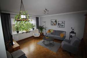 Homberg - Hochheide, tolle sehr gepflegte 3 Zimmer Wohnung mit 2 Balkonen und Tiefgragenstellplatz – Hochheide, Duisburg, 47198 Duisburg – Vorschaubild 2