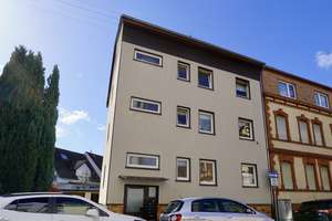 Gepflegte 2-Zimmer-Wohnung mit Sonnenbalkon in Wi-Bierstadt – vermietet und ideal für Kapitalanleger – Die vollständige Adresse der Immobilie erhältst du vom Anbieter., 65191 Bierstadt, Wiesbaden – Vorschaubild 1