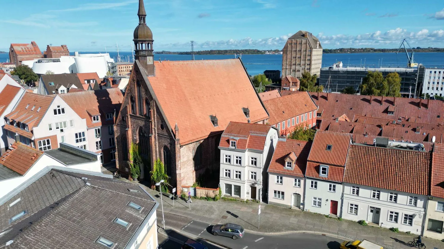 Altstadtjuwel mit Potenzial – Stadthaus mit Gewerbe und Ferienwohnungen in Stralsund, Vorpommern Rügen Kreis – Bild 4