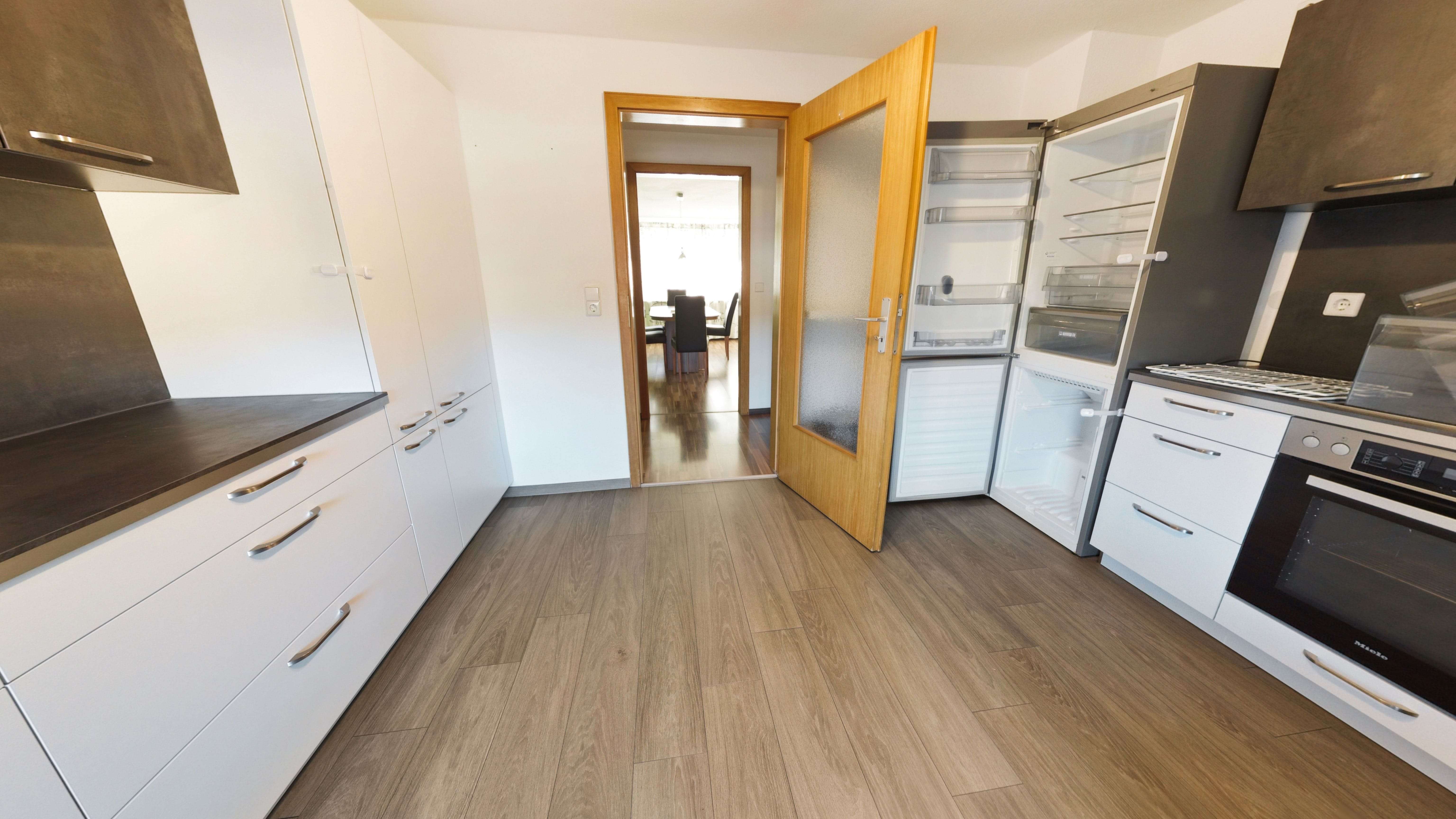 Immobilie in Sulzfeld - Zweifamilienhaus im Ortskern von Sulzfeld! - Bild 6