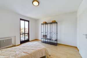 Attraktive 3-Zimmer-Wohnung mit Süd-West-Balkon in begehrter Lage – Die vollständige Adresse der Immobilie erhältst du vom Anbieter., 85551 Kirchheim bei München – Vorschaubild 3