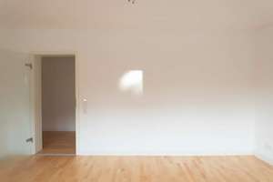 Modernisierte 3-Zimmer-Wohnung in Karlsruhe – Oberkirchfeldstraße 30, 76135 Beiertheim-Bulach, Karlsruhe – Vorschaubild 4