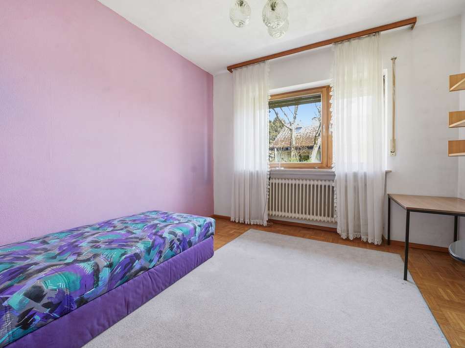 Schlafzimmer (OG)
