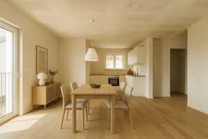 Fünf Zimmer Dachgeschosswohnung mit zwei Balkonen und Tiefgarage in Wiesbaden Biebrich – Wiesbaden – Vorschaubild 4