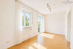 Wohnen auf drei Ebenen – gepflegtes Reihenendhaus mit Garten! – Die vollständige Adresse der Immobilie erhältst du vom Anbieter., 93059 Reinhausen, Regensburg – Vorschaubild 4
