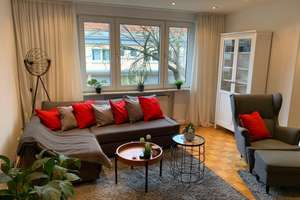 Hochwertige Wohnung im 4-Familienhaus in Essen-Holsterhausen 