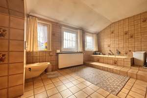 In exklusiver Lage - architektonischer, großzügiger Winkelbungalow mit Dachterrasse und Garage... – Die vollständige Adresse der Immobilie erhältst du vom Anbieter., 31707 Bad Eilsen – Vorschaubild 13