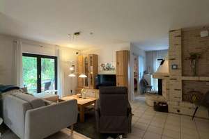 Exklusives Einfamilienhaus mit Sauna & Whirlpool in Schloß Holte!