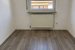 Wohnen mit Charakter: Modernisierte, lichtdurchflutete Vier-Zimmer-Wohnung in Altdorf – Jusistraße 4, 72655 Altdorf – Vorschaubild 10