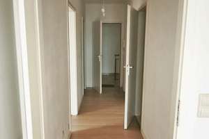 Sehr schöne und großzügige 2 Zimmer-Etagenwohnung mit Balkon – Epiphanienweg 15, 33739 Jöllenbeck, Bielefeld – Vorschaubild 2