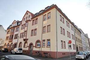 Sanierte 2-Zimmer-Wohnung im beliebten Brentanoviertel mit neuer Küchenzeile! – Stadelmannstraße 47, 63739 Stadtmitte, Aschaffenburg – Vorschaubild 9