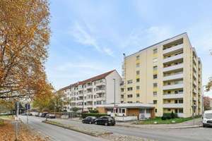 Frisch modernisierte 2-Zimmer-Wohnung mit großem Südbalkon und Aufzug in Linden-Süd – Ricklinger Str. 154, 30449 Linden-Süd, Hannover – Vorschaubild 4