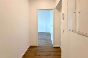 Idyllisches 1,5-Zimmer-Domizil mit Hof-Balkon im Grünen – 13509 Borsigwalde, Berlin – Vorschaubild 3