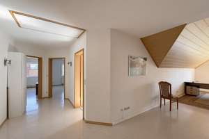 Großes Wohnhaus Energieklasse A für 1-3 Parteien oder Büro, Wintergarten, Garagen in Bebra – 36179 Bebra – Vorschaubild 22