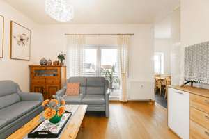 Komfortables Wohnen in gepflegtem Ambiente – 4,5 Zimmer mit Balkon – Die vollständige Adresse der Immobilie erhältst du vom Anbieter., 89231 Neu-Ulm – Vorschaubild 5