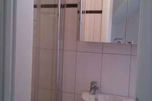 Gemütliche 1-Zimmer-DG-Wohnung in der Gemeinde Pfaffenhofen /Glonn  – Die vollständige Adresse der Immobilie erhältst du vom Anbieter., 85235 Pfaffenhofen an der Glonn – Vorschaubild 6
