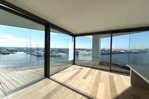 „spektakuläre Aussichten“ – Am Strandkai 17, 20457 HafenCity, Hamburg – Vorschaubild 3
