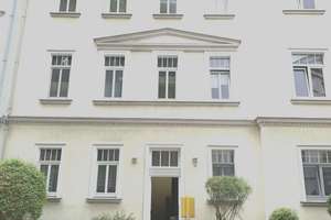 Attraktive 2,5 ZW mit Balkon und Wintergarten in begehrter Lage von Erfurt zu verkaufen