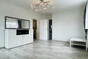 3-Zimmer-Wohnung mit Balkon und Einbauküche – Ihr neues Zuhause oder Top-Investment! – Salzgitter – Vorschaubild 1