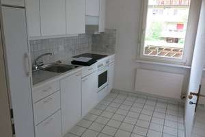 Helle 2-Zimmer-Wohnung im 2. OG mit Balkon in Duisburg-Wanheimerort – Im Schlenk 30, 47055 Wanheimerort, Duisburg – Vorschaubild 2